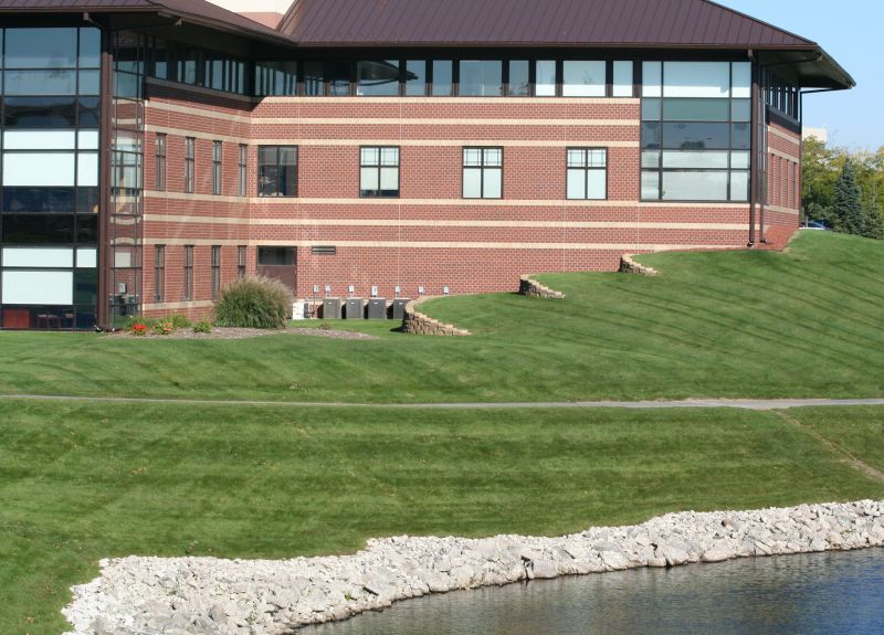 Commercial Landscape Maintenance